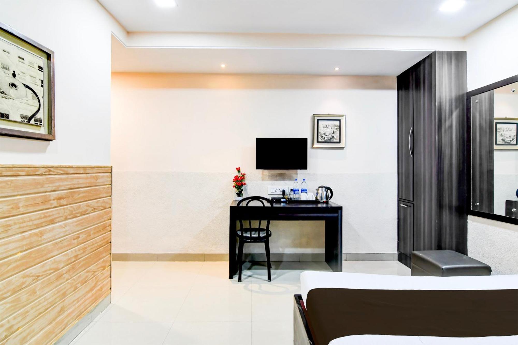 Super Collection O Behala Bhasa Exterior foto