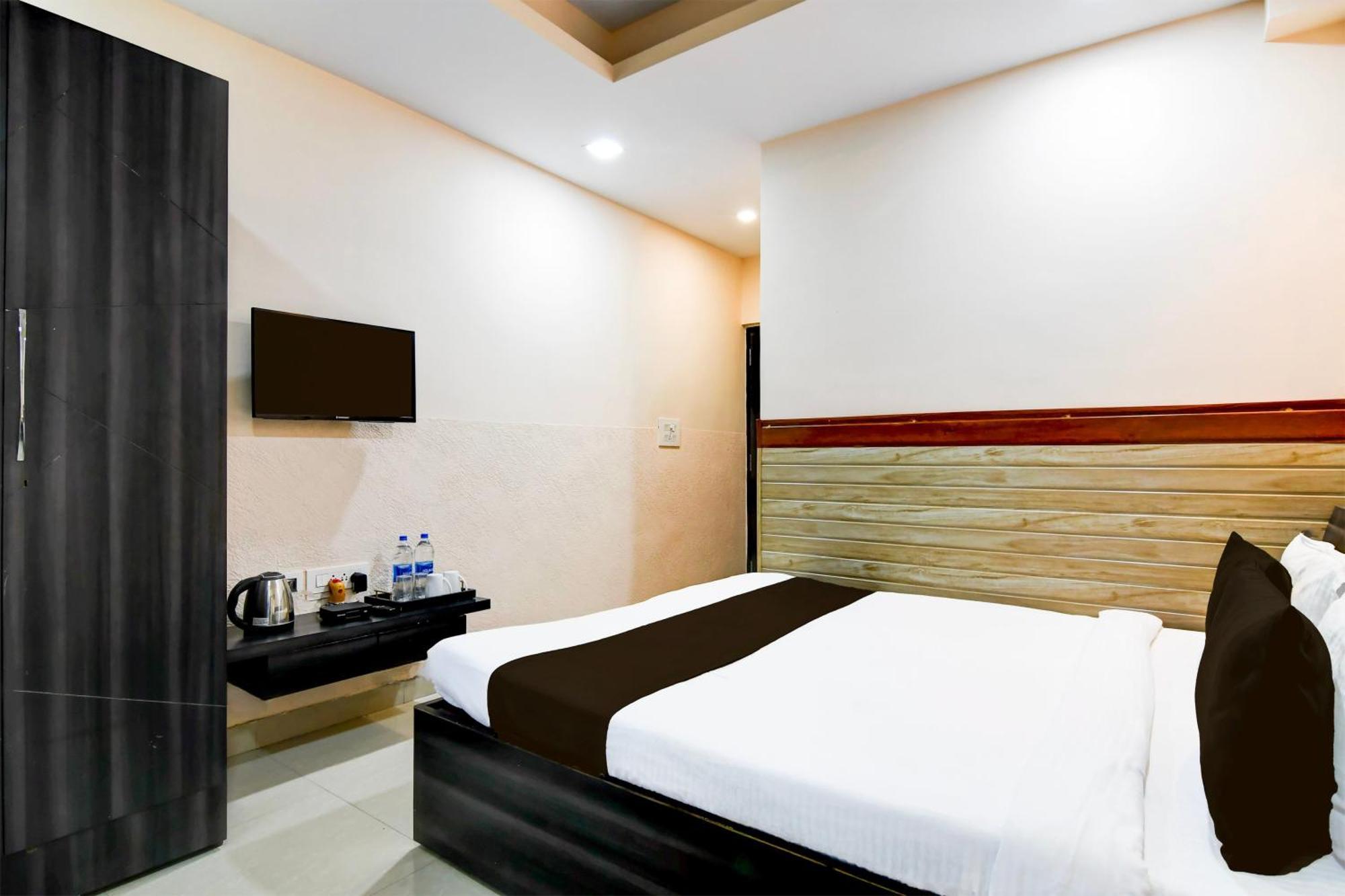 Super Collection O Behala Bhasa Exterior foto