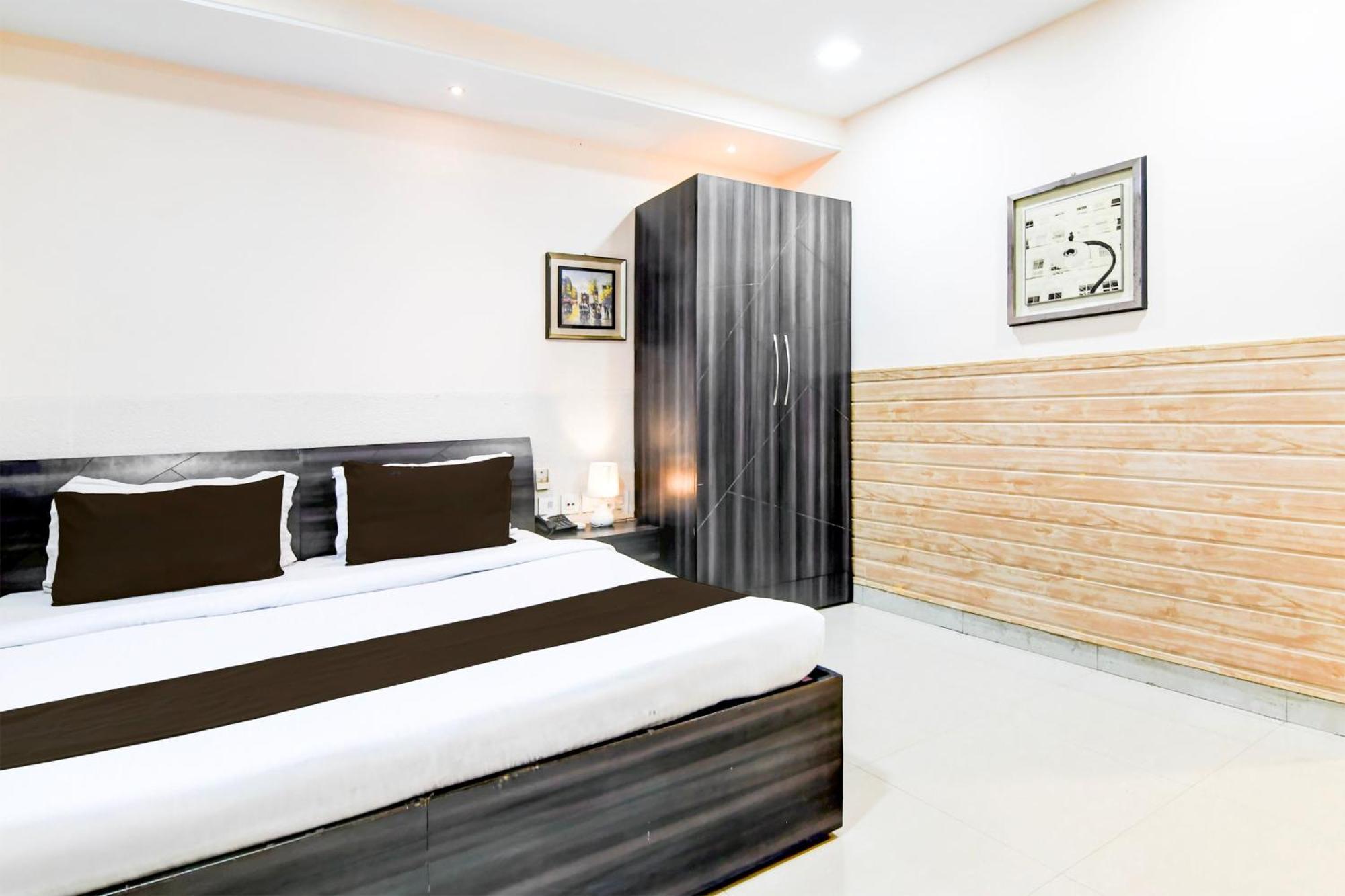 Super Collection O Behala Bhasa Exterior foto